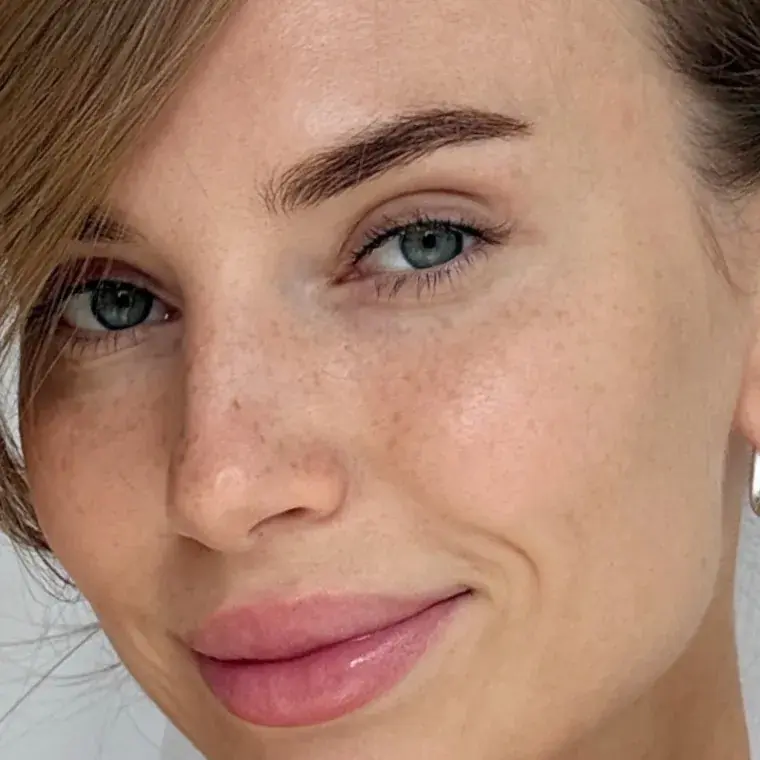 Żywa mimika bez efektu maski