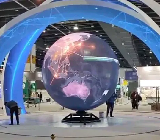 LED Sphere Display vs. LED Video Wall: Which is Right for You? - LED & LCD Products for Indoor & Outdoor | Leeman Display | LeemanLED