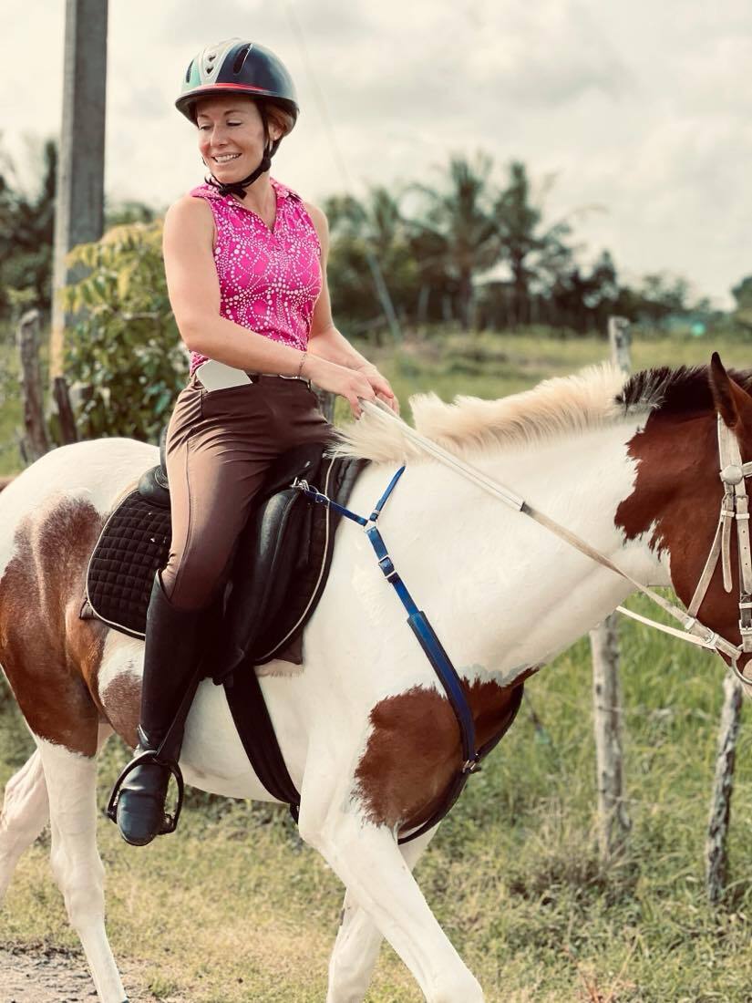 Guest developing confidence and horsemanship skills during a training holiday at Vonfidel Ranch in Sri Lanka