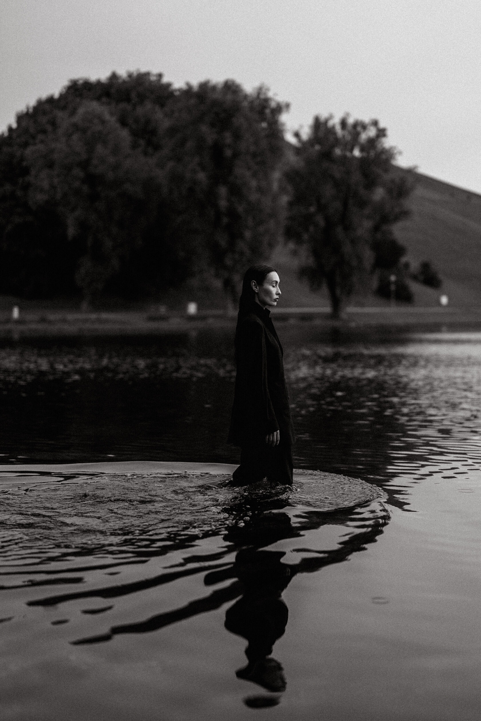 Female portrait by Evgenia Huber, photograph 06