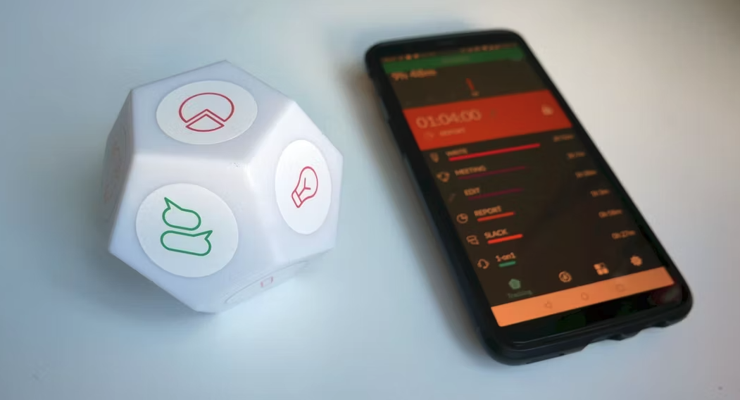 TIMEFLIP2 physical time tracker for Copywriters