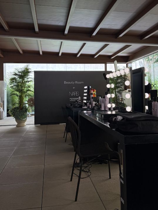 Beauty room