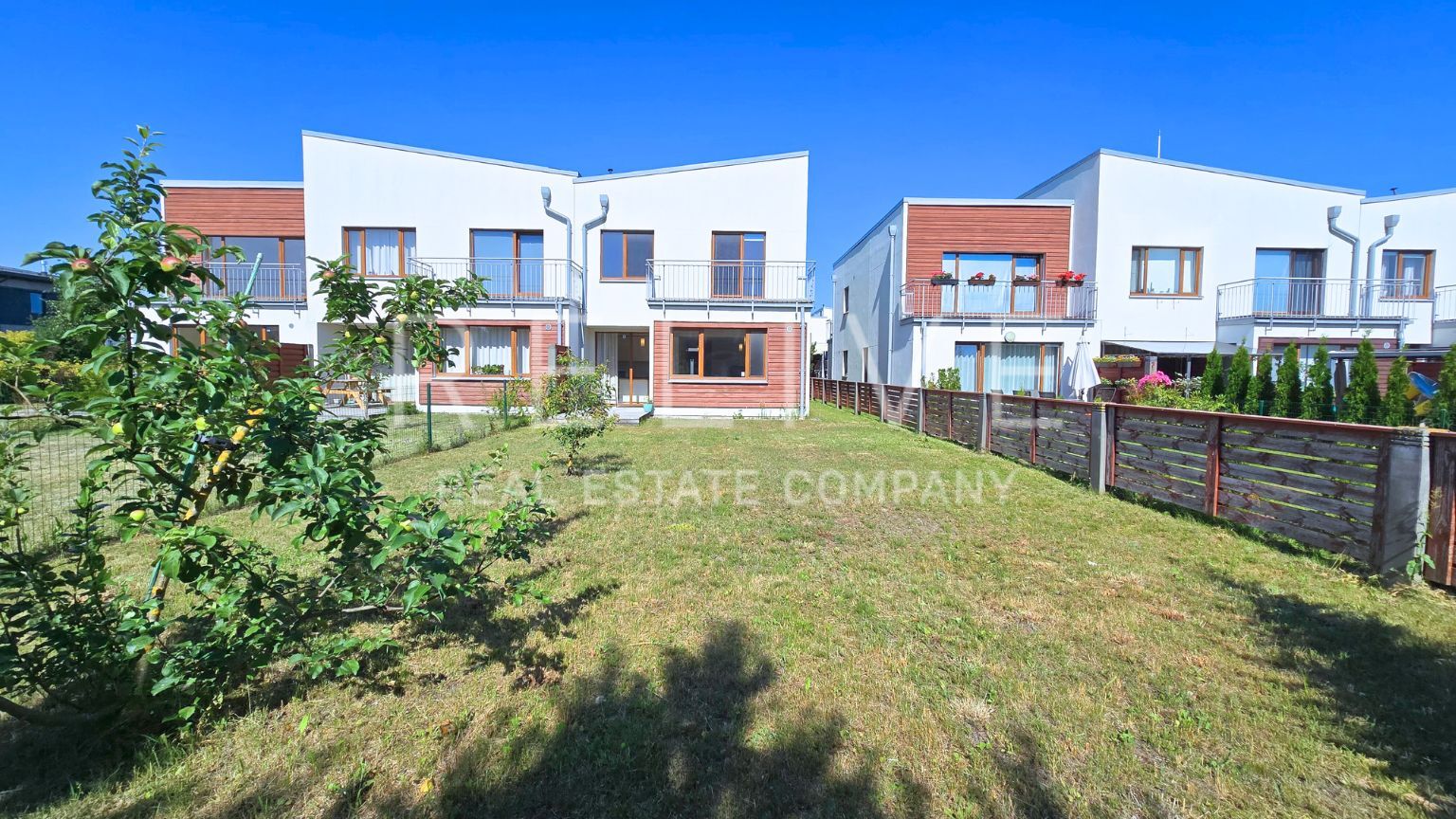 Фотографии домов BaltaVillage · 2