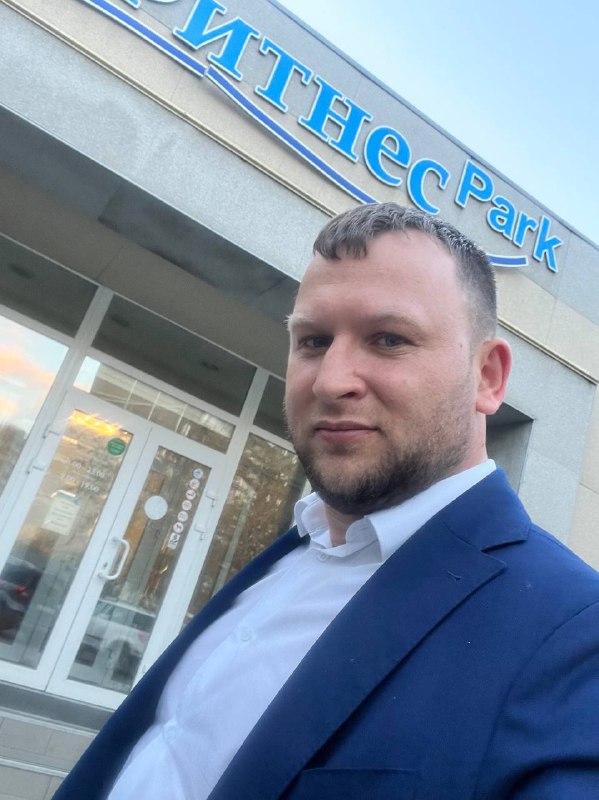 Александр Лебедев