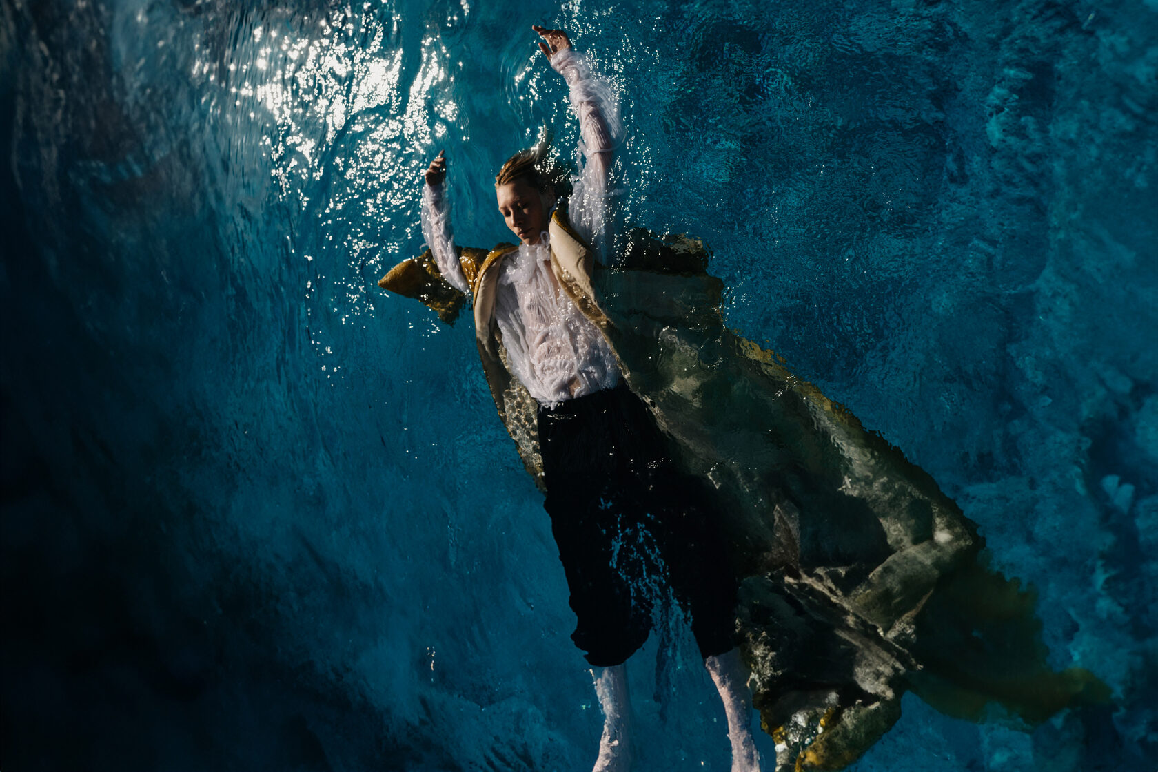 Only Lovers Left Alive, frame 13