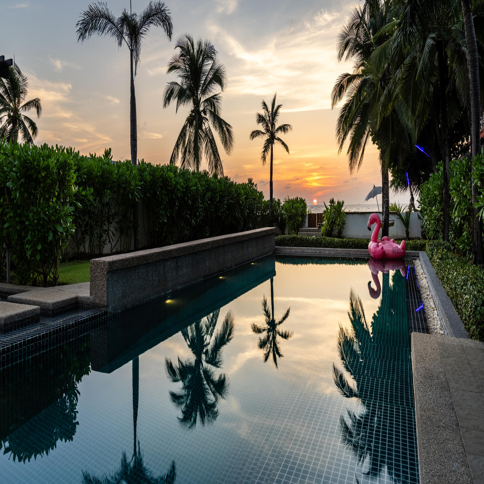 Villa Sira — 3 bedroom beachfront villa with private pool, Natai Beach