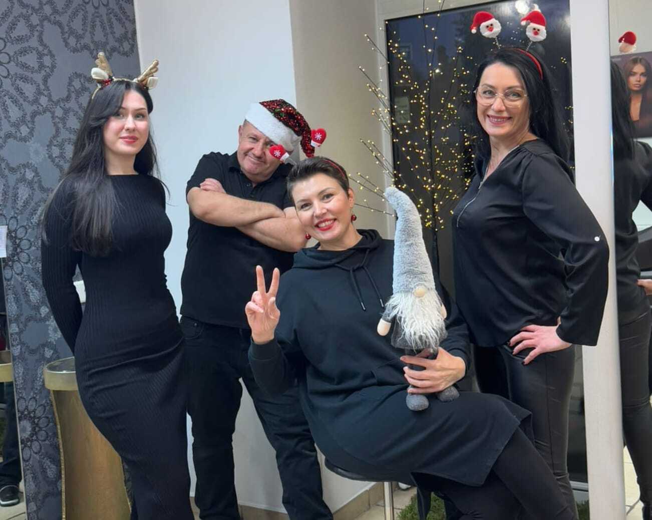 Team des MY NiVEAU Salons Schwabach bei der Arbeit