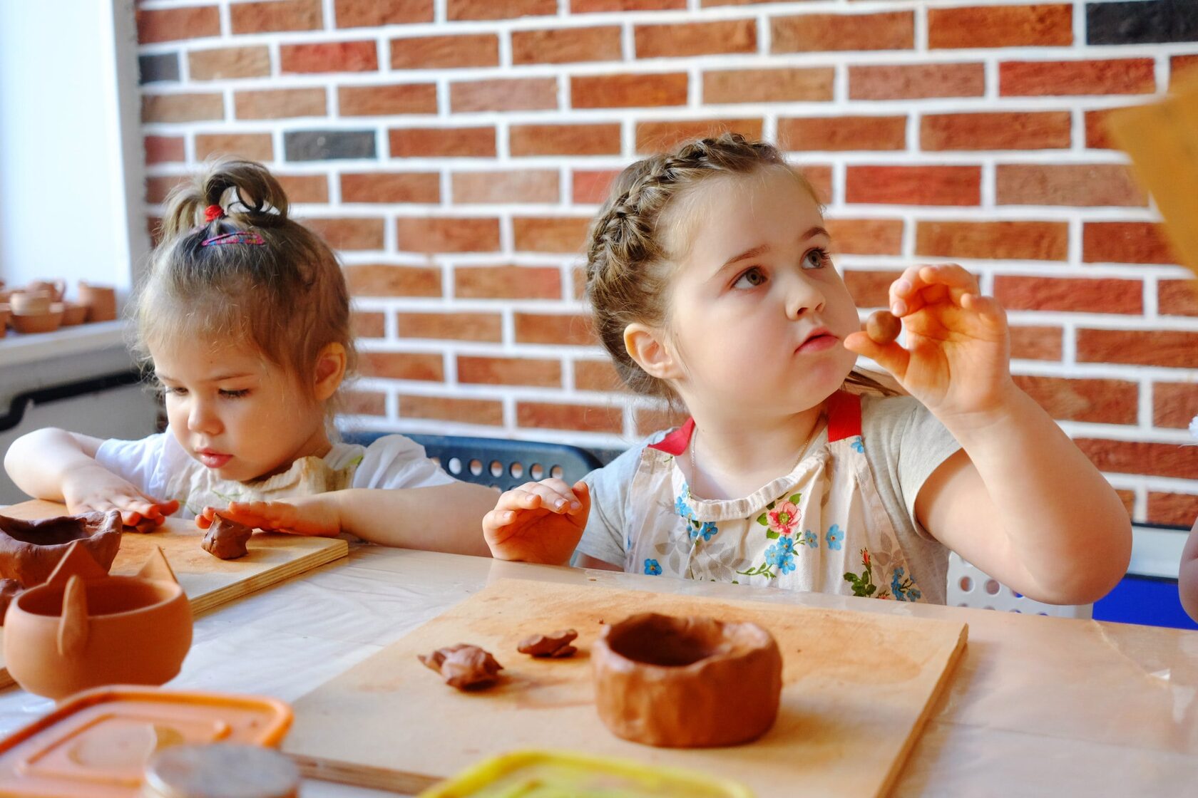kids pottery making classes Toronto