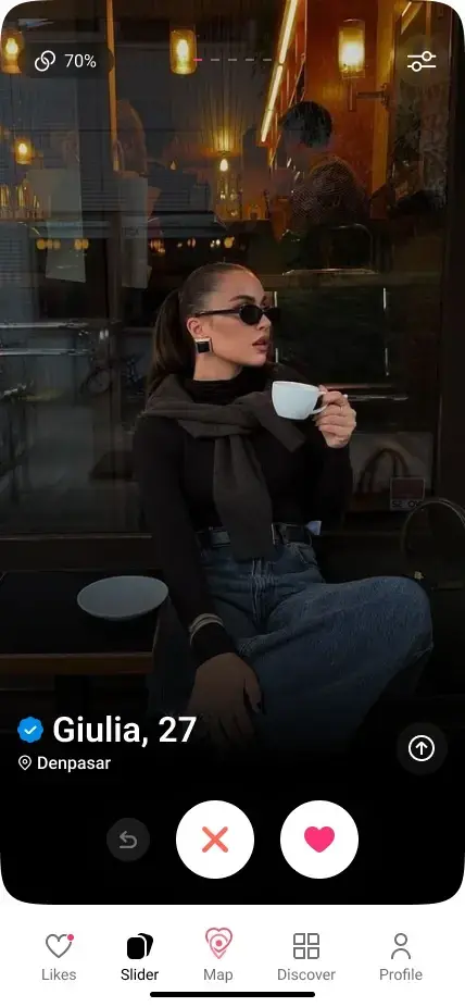 Like a profile in the Come to Me dating app