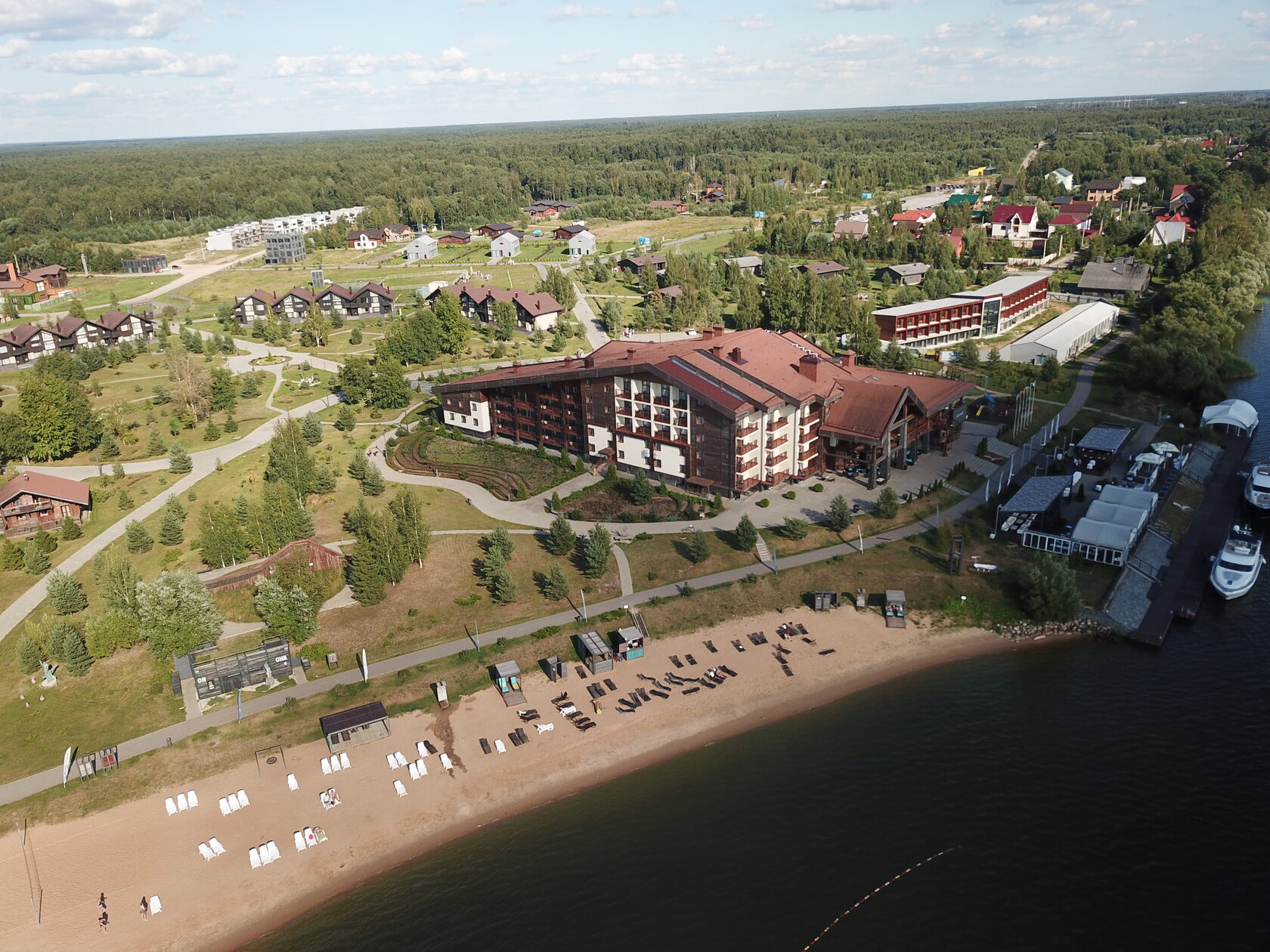 Konakovo River club отель