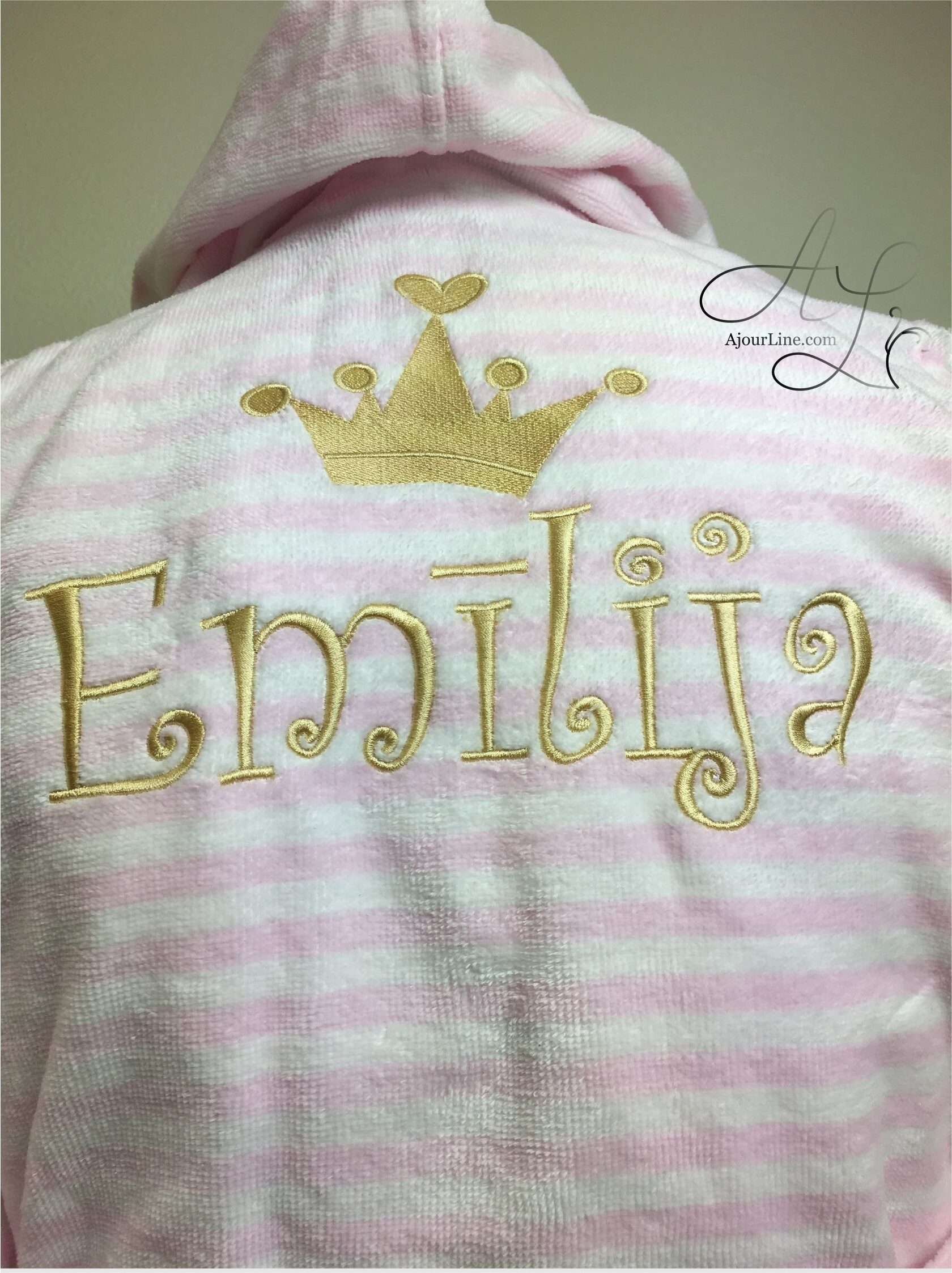organic cotton personalized baby robes with name — a soft, cozy, and thoughtful gift for babies and new parents. Handmade in Riga, Latvia. Worldwide shipping available.