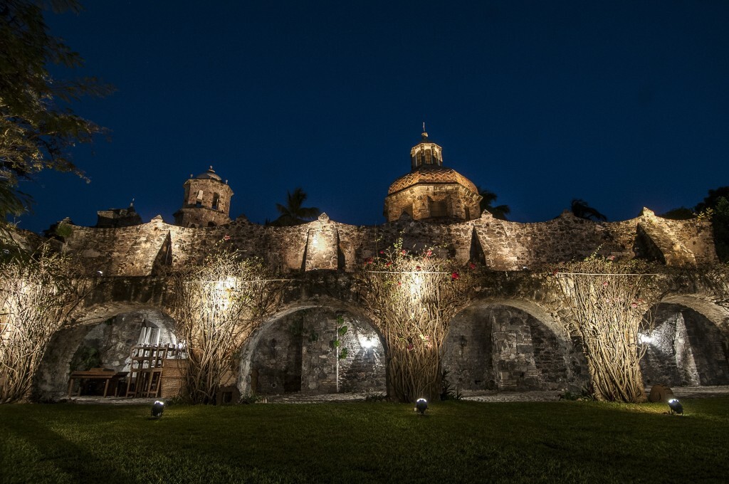Hacienda Acamilpa destination wedding venue in Morelos Mexico