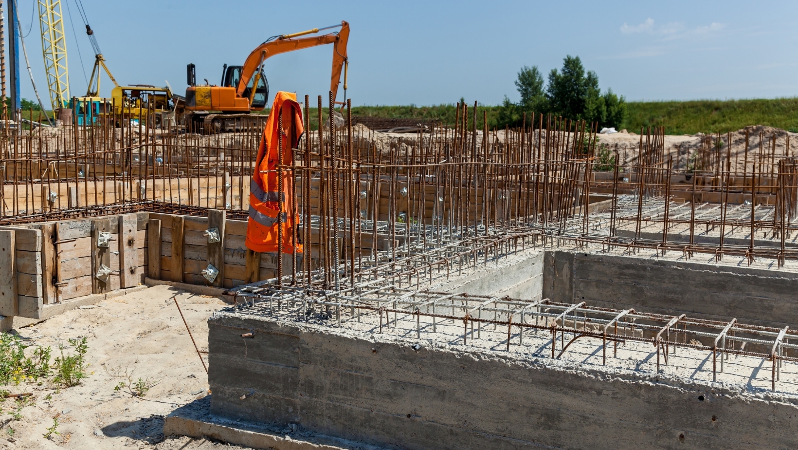 Вакансии по строительным и ремонтным работам за границей