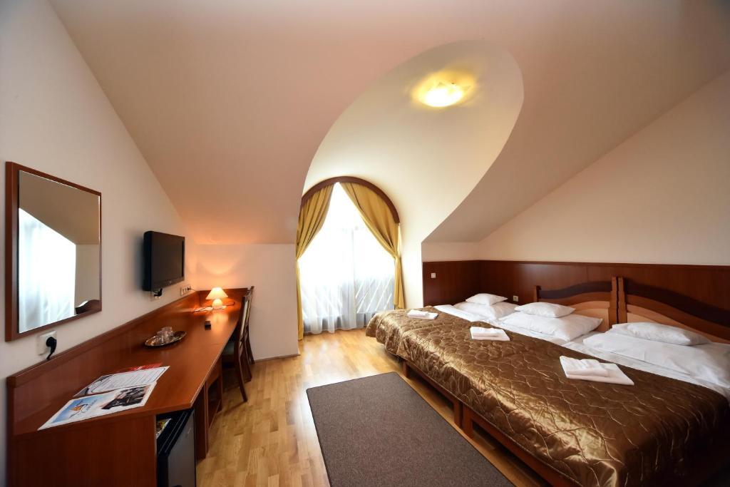 Cameră Hotel Kumánia