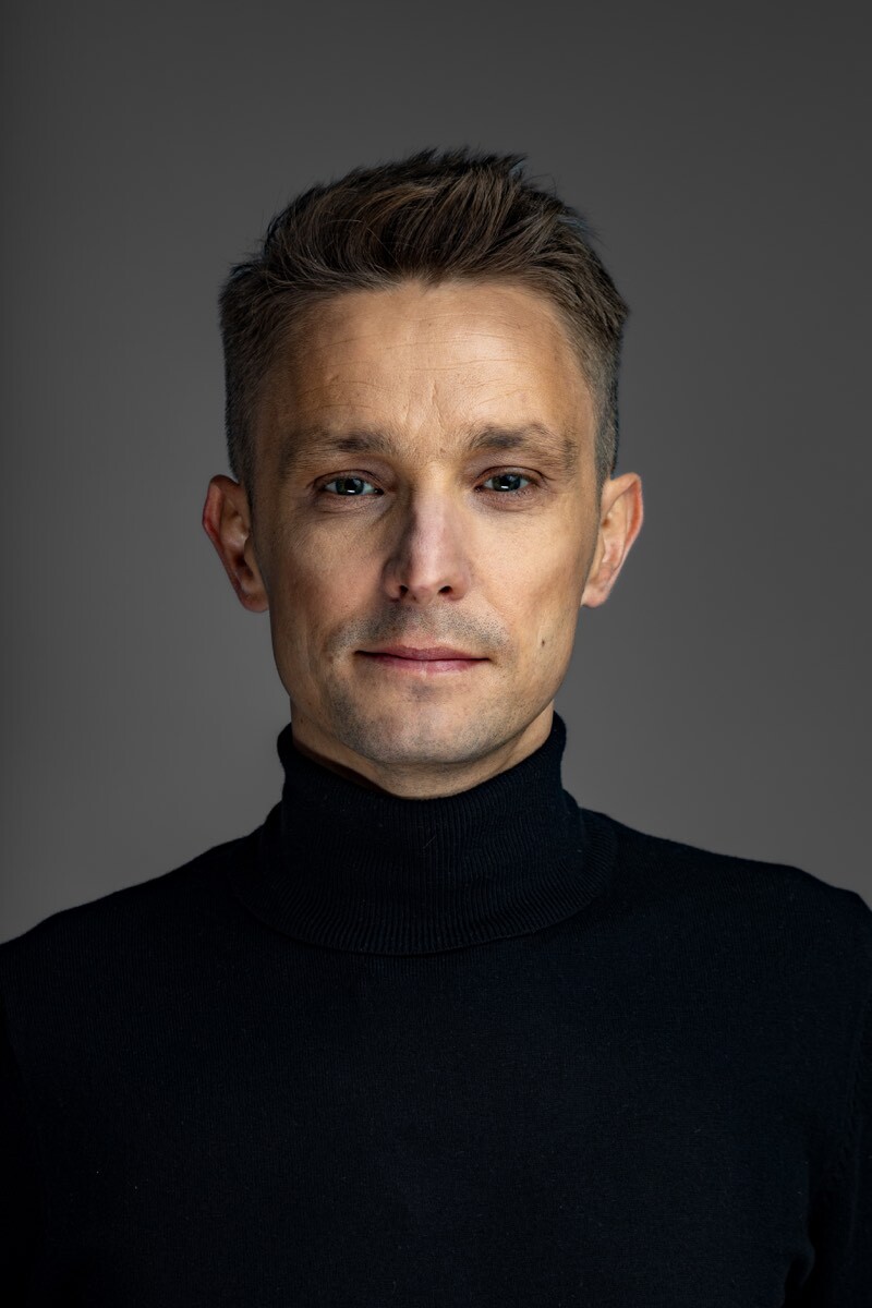 Profesjonalny portret biznesowy Krzyśka
