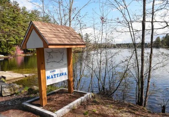 Lake Mattawa в городе Orange