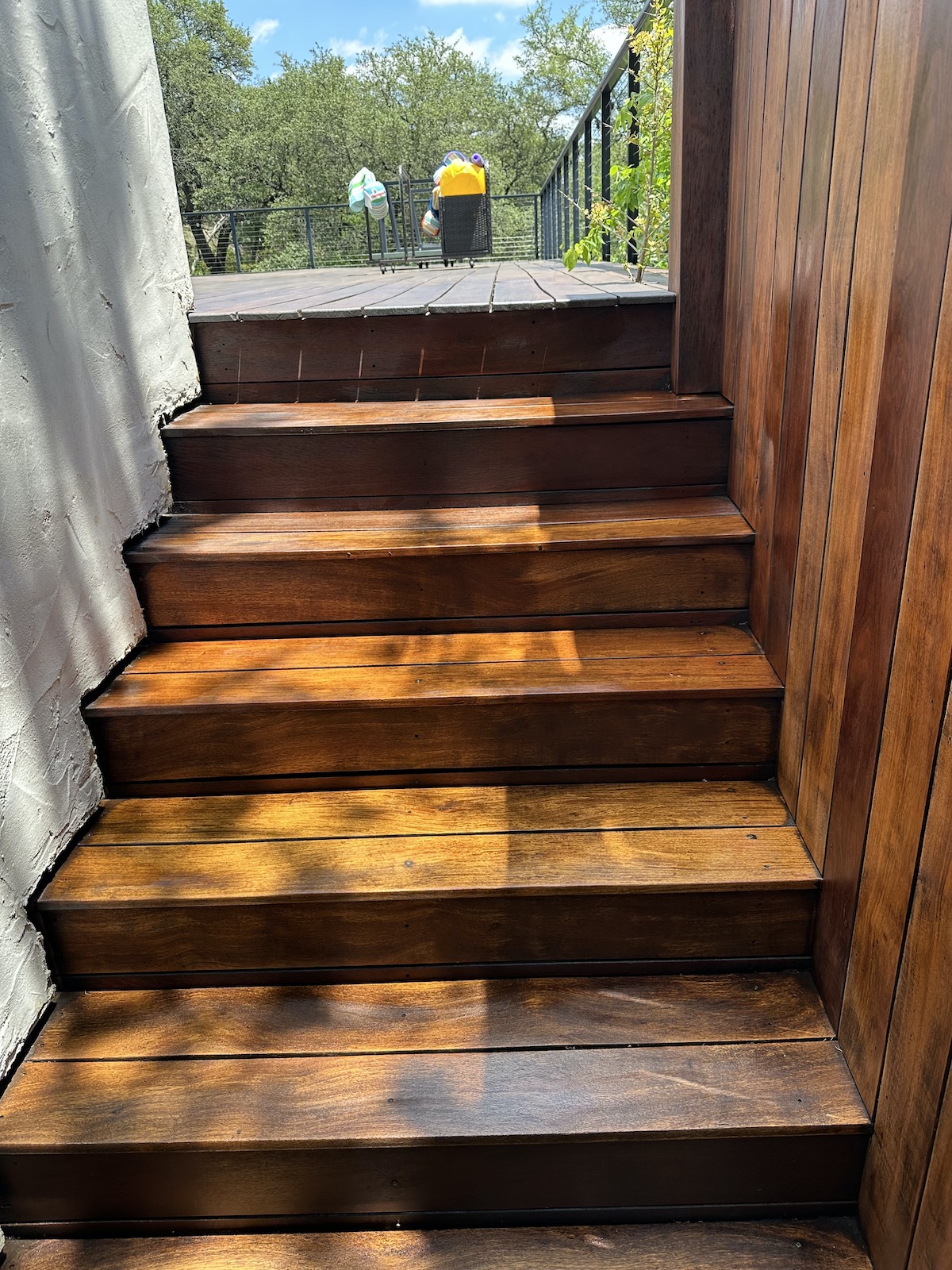 IPE hardwood color restored in West Lake Hills Texas