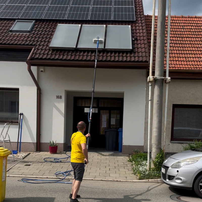 čištění solárních panelů, údržba solárních panelů