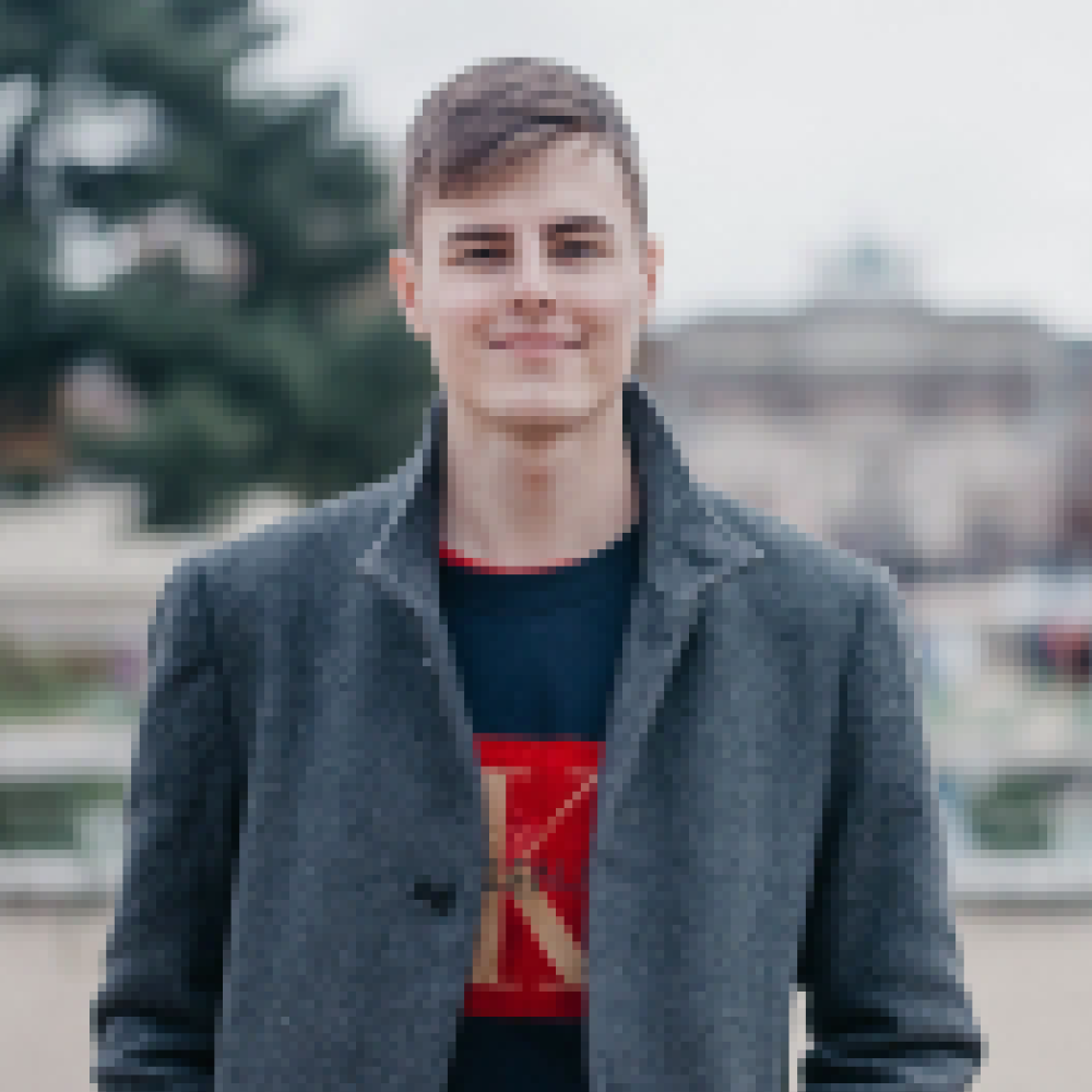 С языковыми курсами чешского языка от KOVER Вы точно поступите в университет мечты в самом центре Европы! 