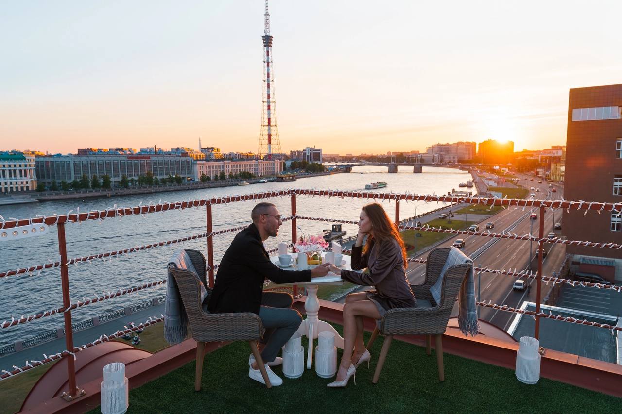 Свидание На Крыше в Санкт-Петербурге. Тепло в любую погоду | Sky Love