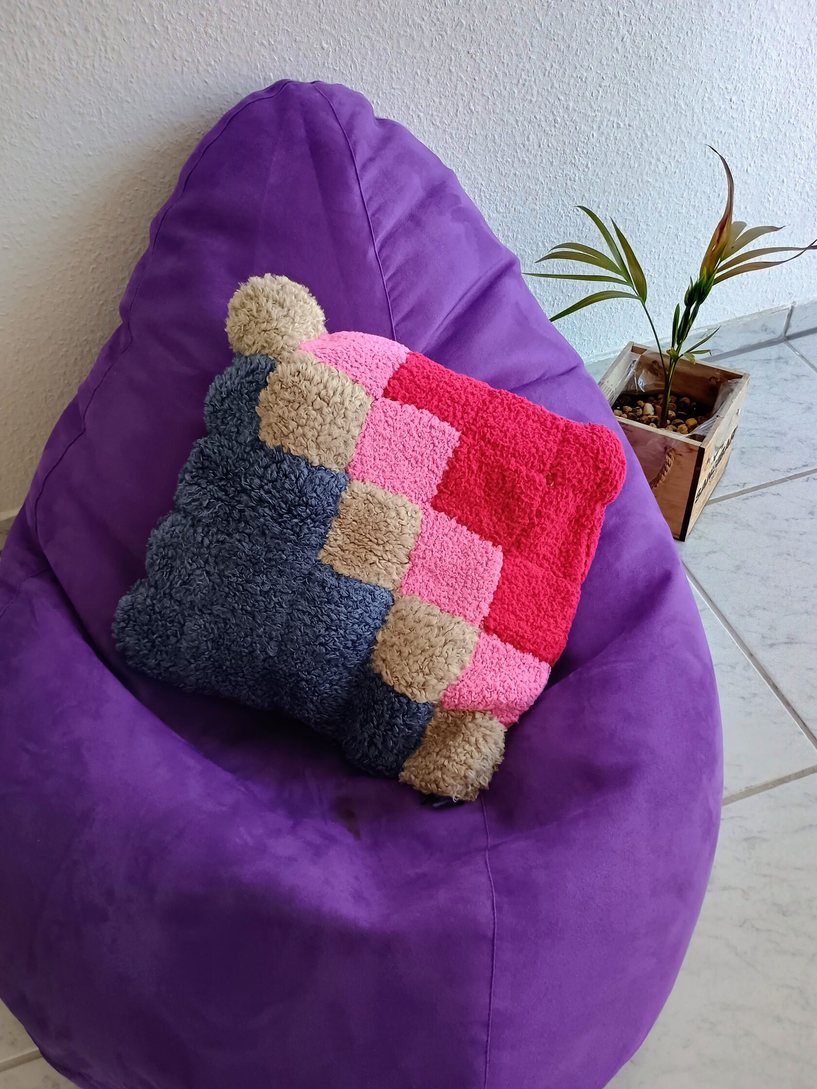 4-colour patchwork handmade pillowcase for winter