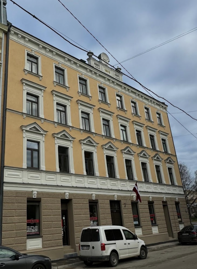 būvniecība, rekonstrukcija, renovācija, administratīvā ēka