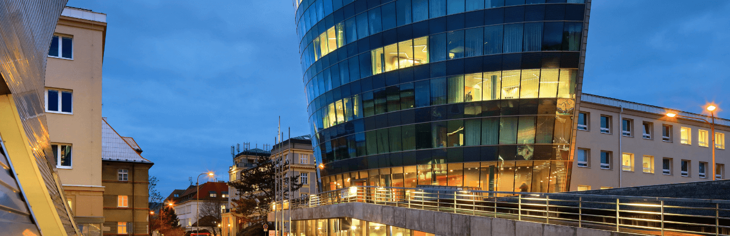 TUL - университет в Либерце, где Вы можете получить техническое образование. Узнайте подробную информацию на нашем сайте.