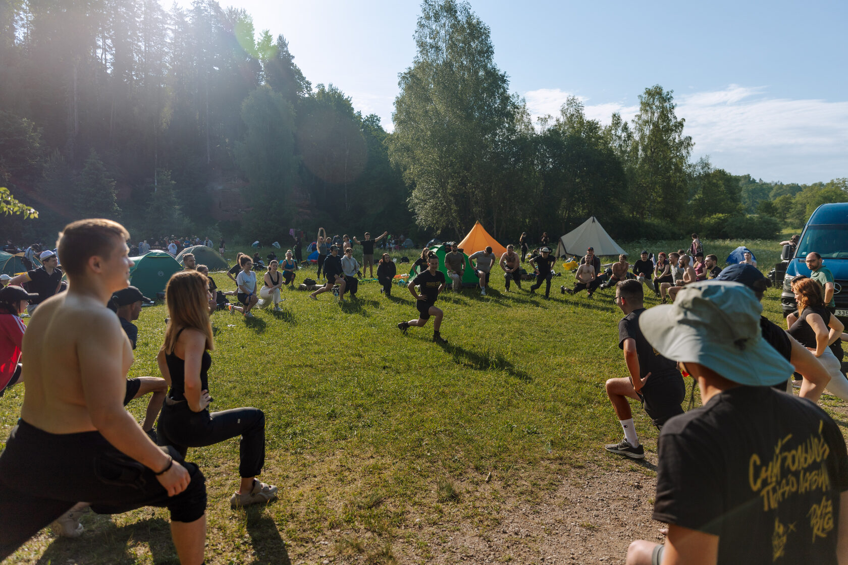 Damn Tours в походе