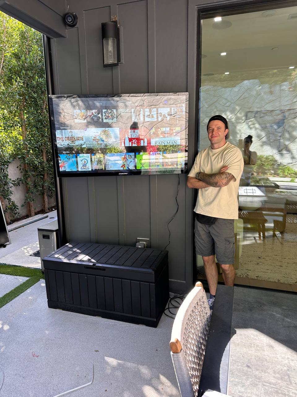 Patio outdoor mount
