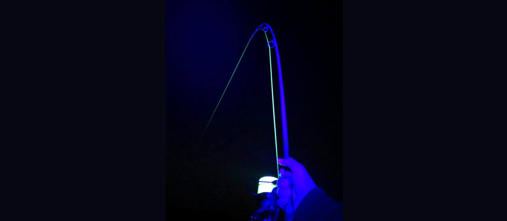 Katran line glowing under the W/B 460 PRO headlamp