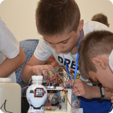 Ми навіть не знаємо, як працює Wi-Fi: що таке STEM-освіта і чому треба вчити дітей вже сьогодні