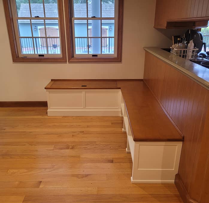Farm house storage bench with cubbies