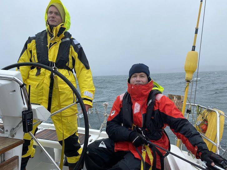Sailing_ireland_rainy_weather