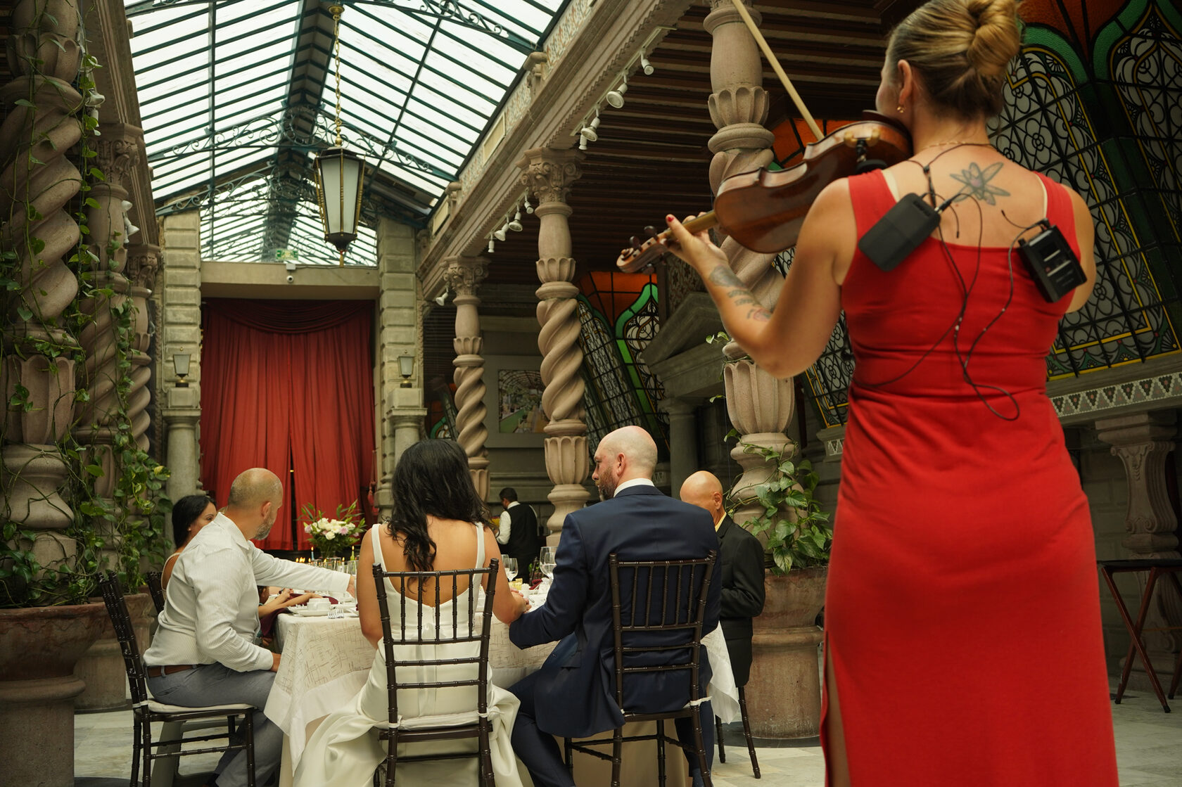 Boda de Taina y Jeff en Hotel Genève Ciudad de México