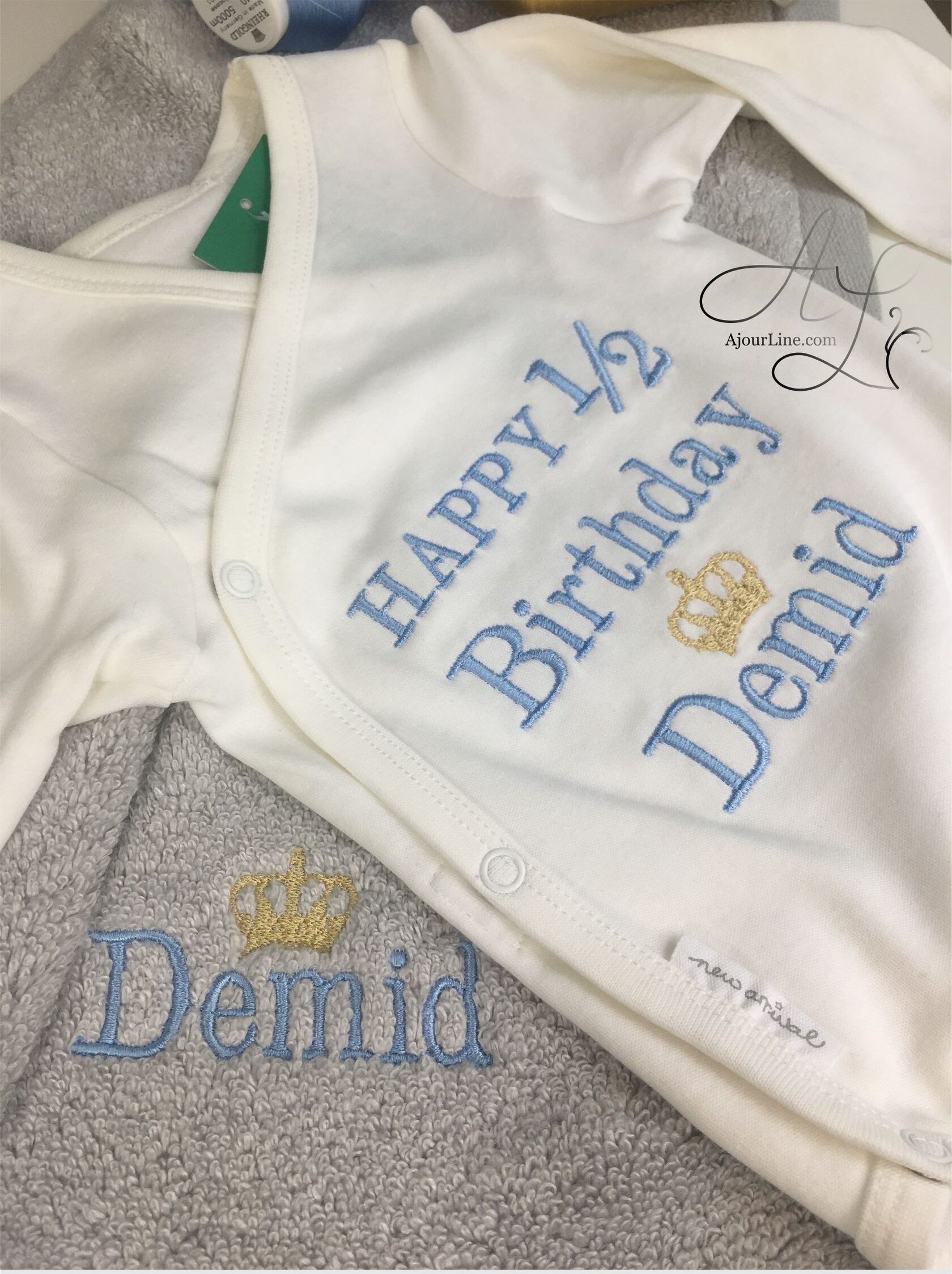 personalized baby set — bib and bodysuit with name, a thoughtful and unique gift for babies and new parents. Handmade in Riga, Latvia. Worldwide shipping available.