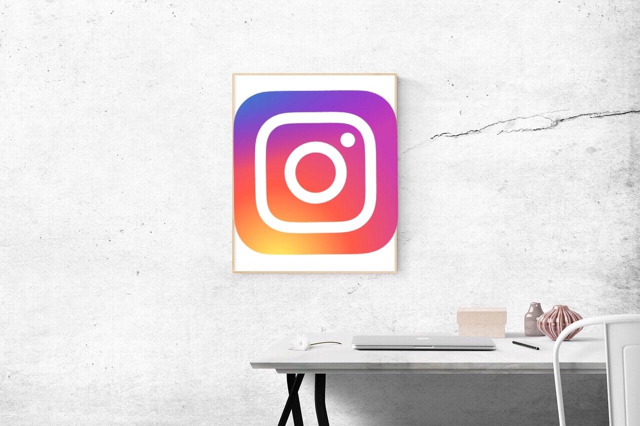 *Instagram принадлежит компании. Instagram marketing.