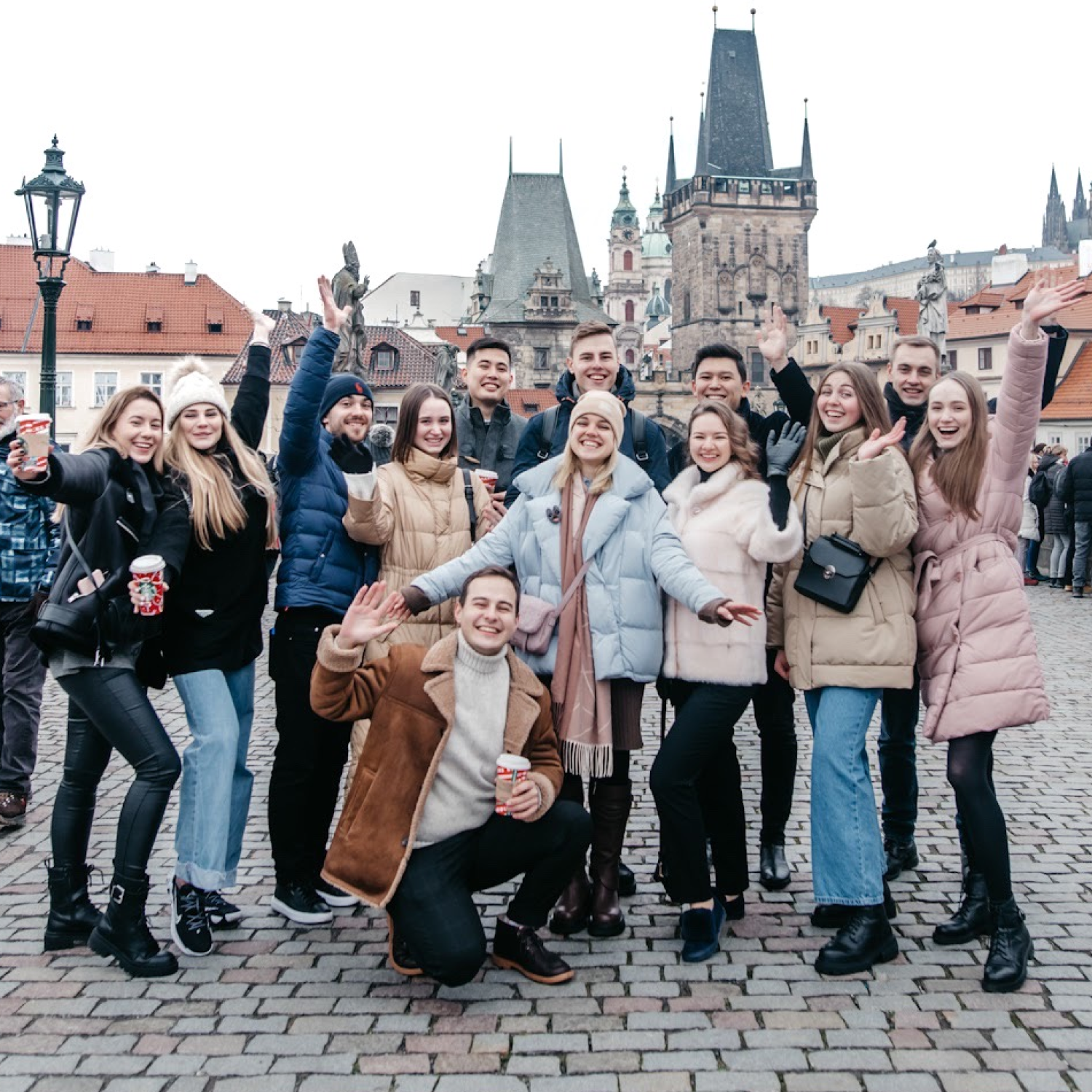 С языковыми курсами чешского языка от KOVER Вы точно поступите в университет мечты в самом центре Европы! 