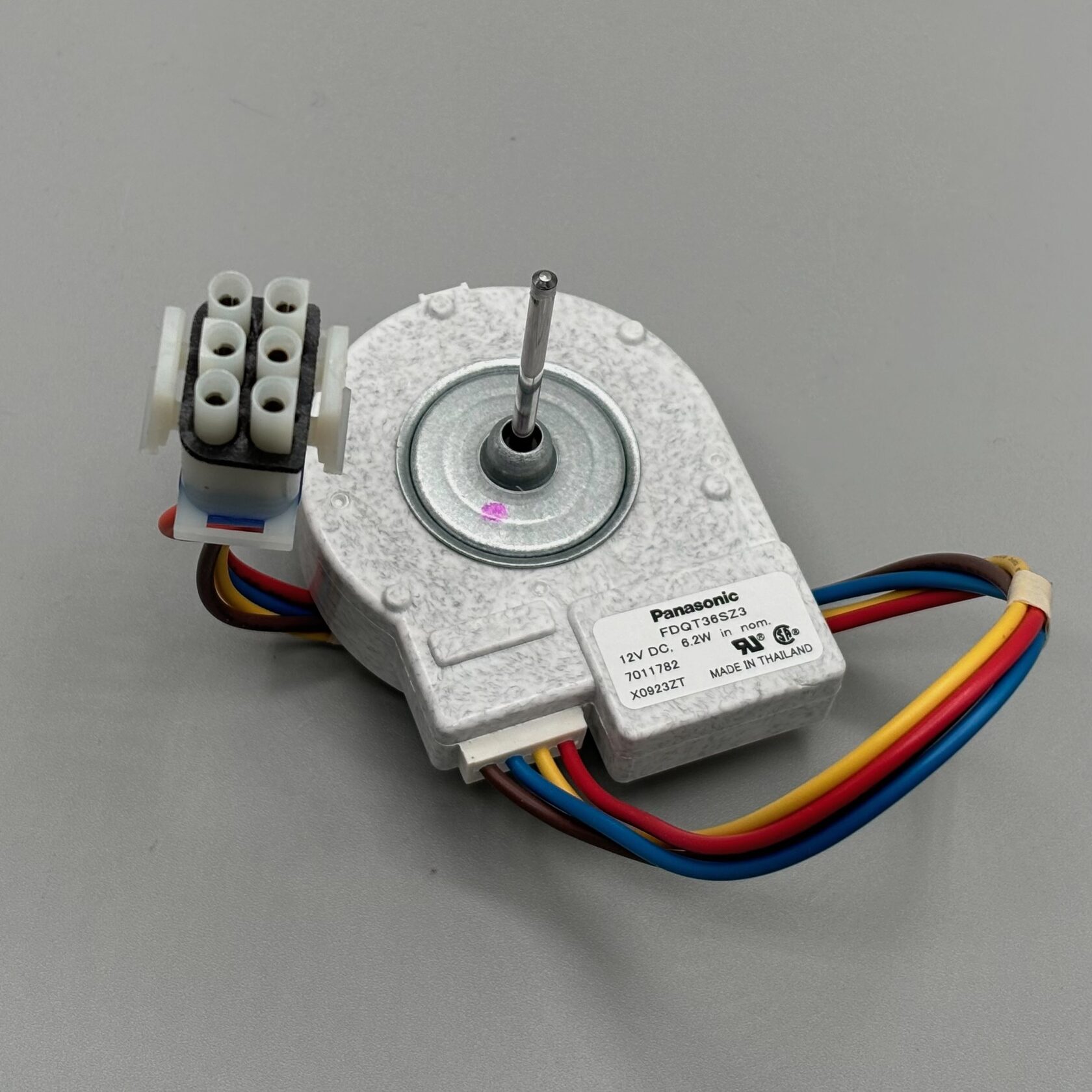 Sub-Zero MOTOR EVAP FAN 7012007 – Genuine Replacement Motor