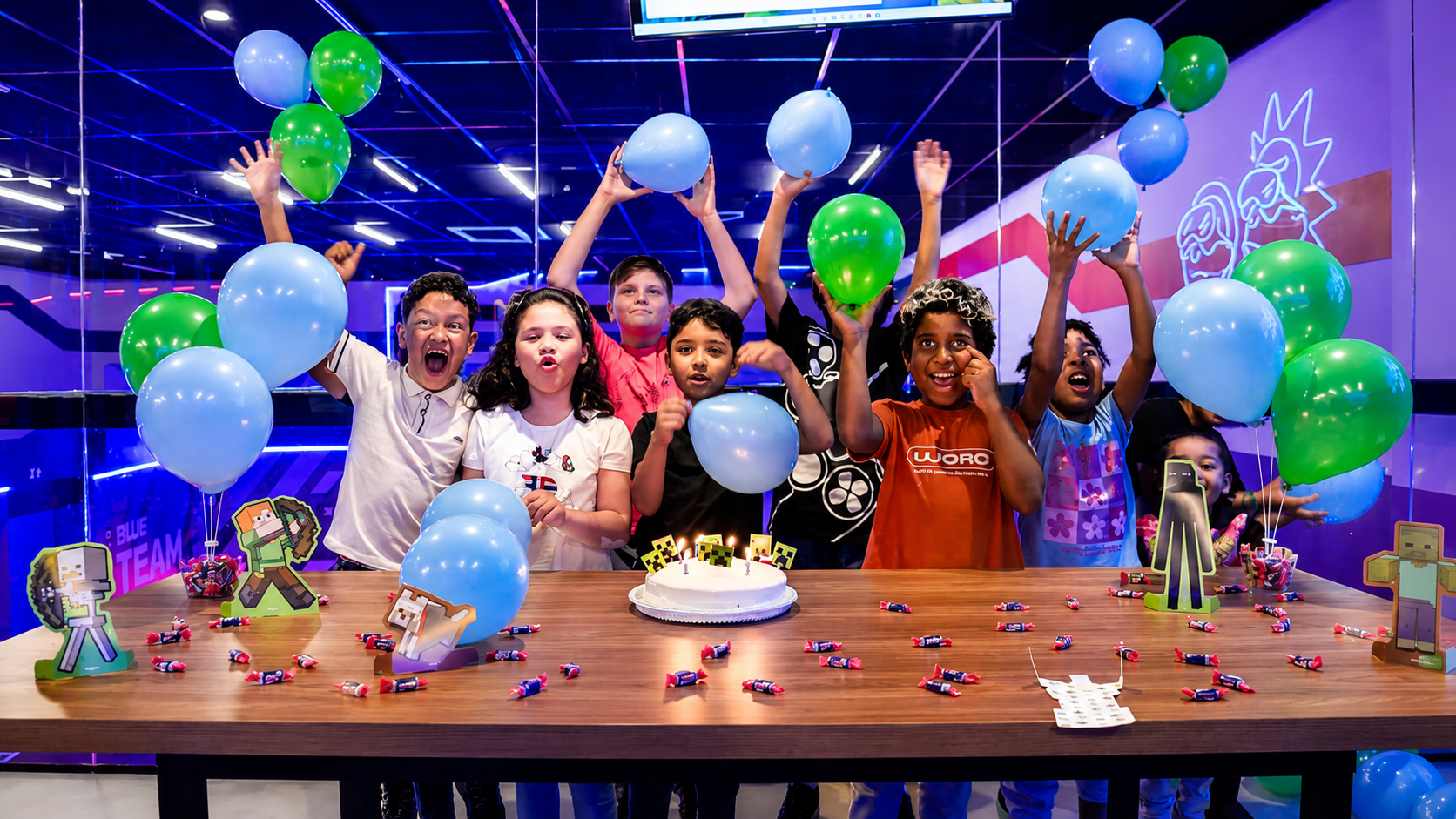 Festa de aniversário infantil com realidade virtual na OVA
