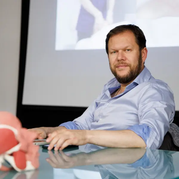 Yakov Gershkovich — author of the Sculptural Face Lifting method