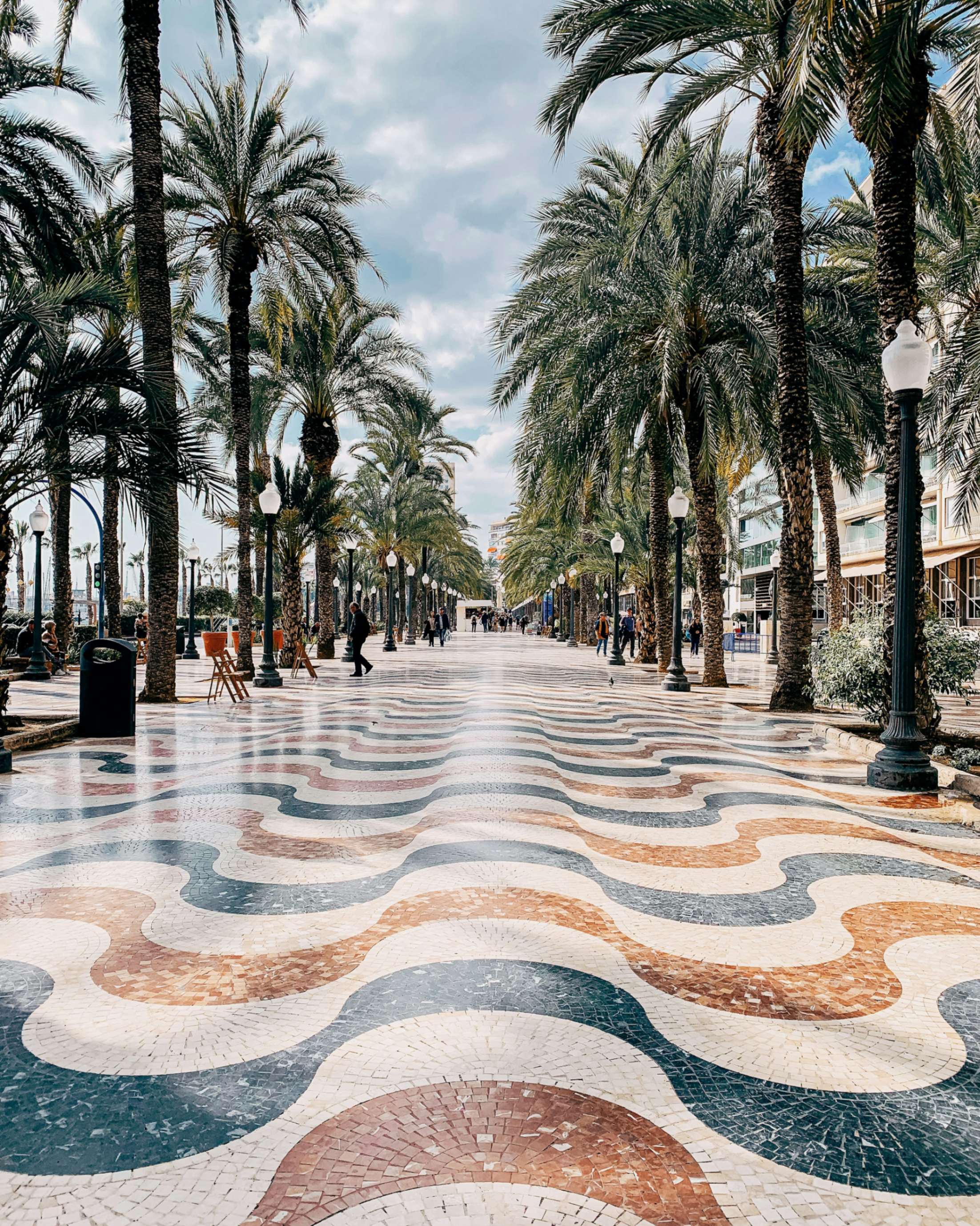 Alicante Terminal Train Station - Spanish Trains