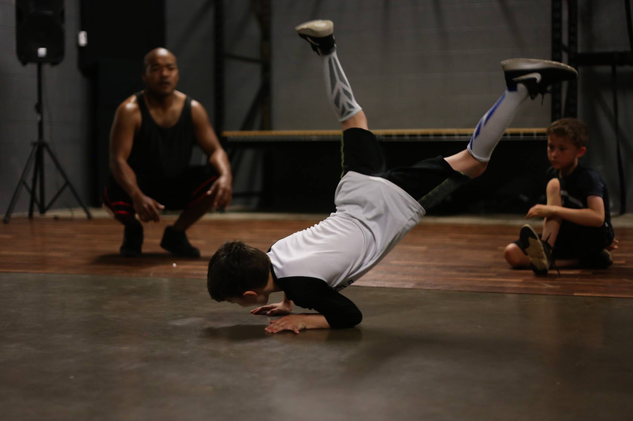 youth breakdance