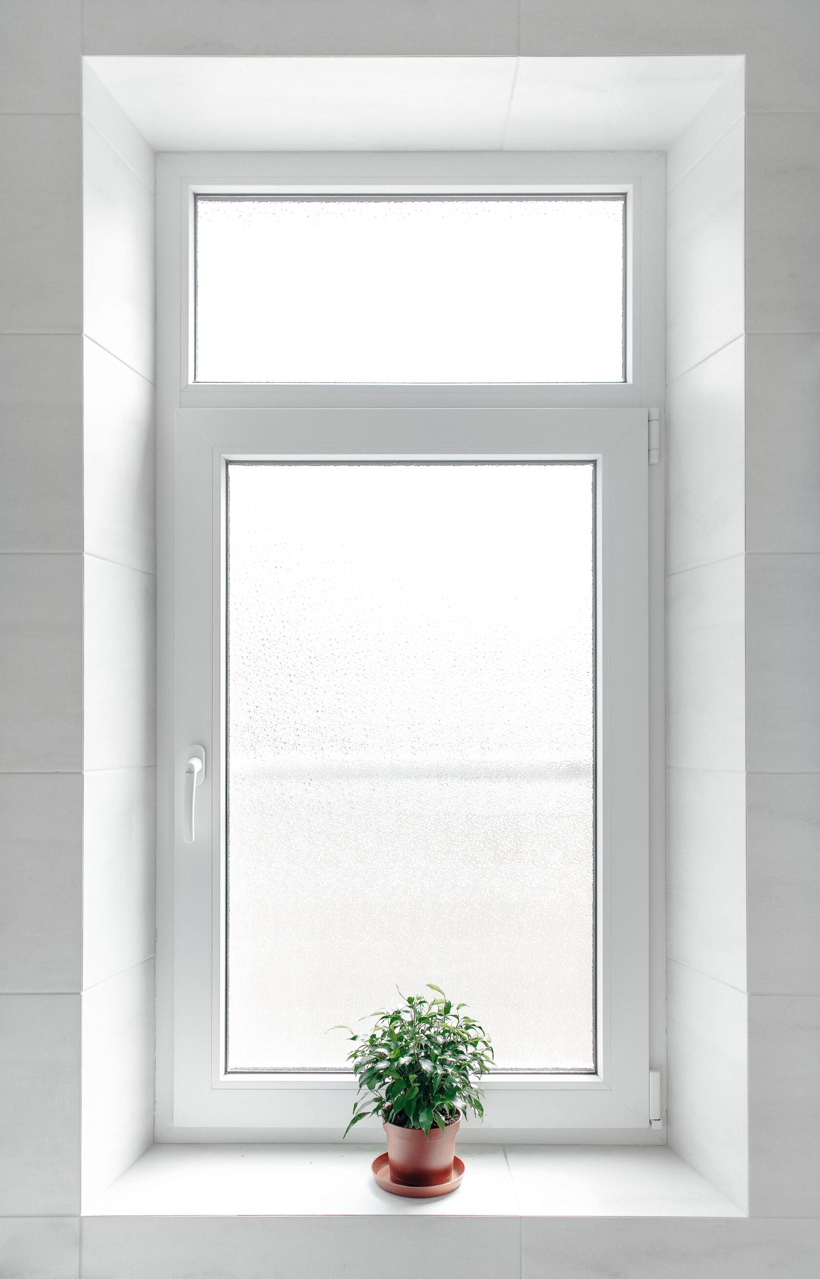 Professional window installation replacement and finishing service in Calgary