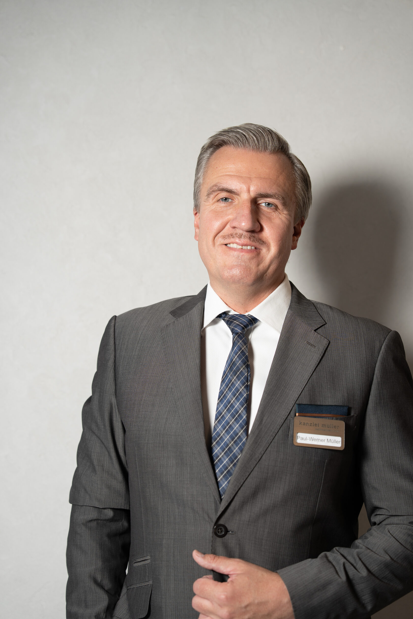 Paul-Werner Müller – Kanzlei Müller
