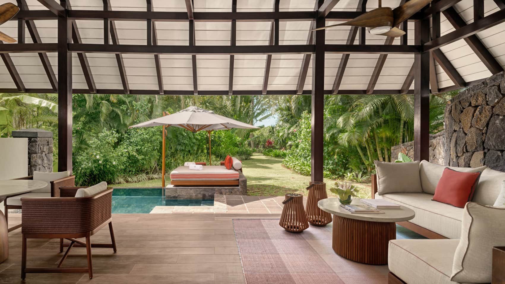 Four Seasons Mauritius — вид 2