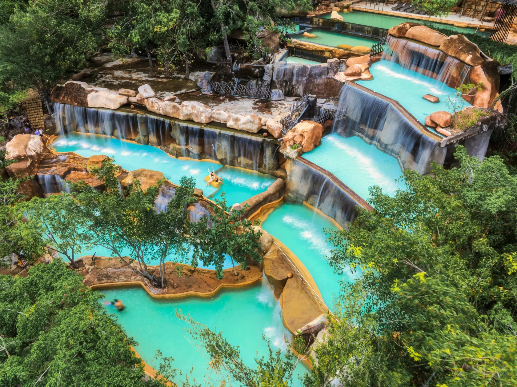 Горячий Источник Bùn Khoáng nóng I-Resort