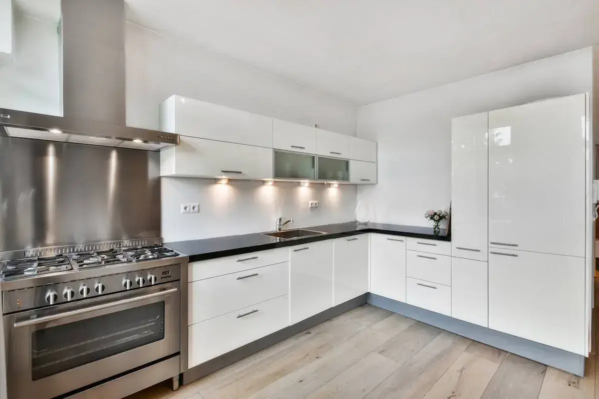 Granite Countertop Installation Process: Step-by-Step Guide to Templating and Installation Day in 2026