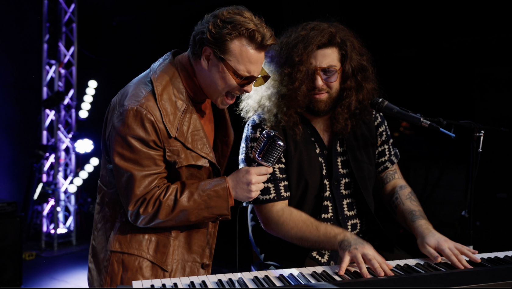 Sing, Danny!