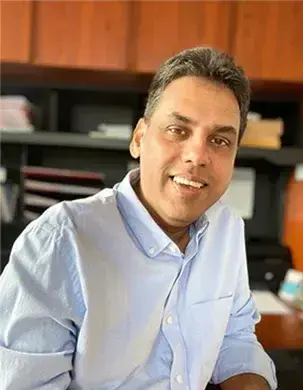Portrait of Bobby Ramkhelawan