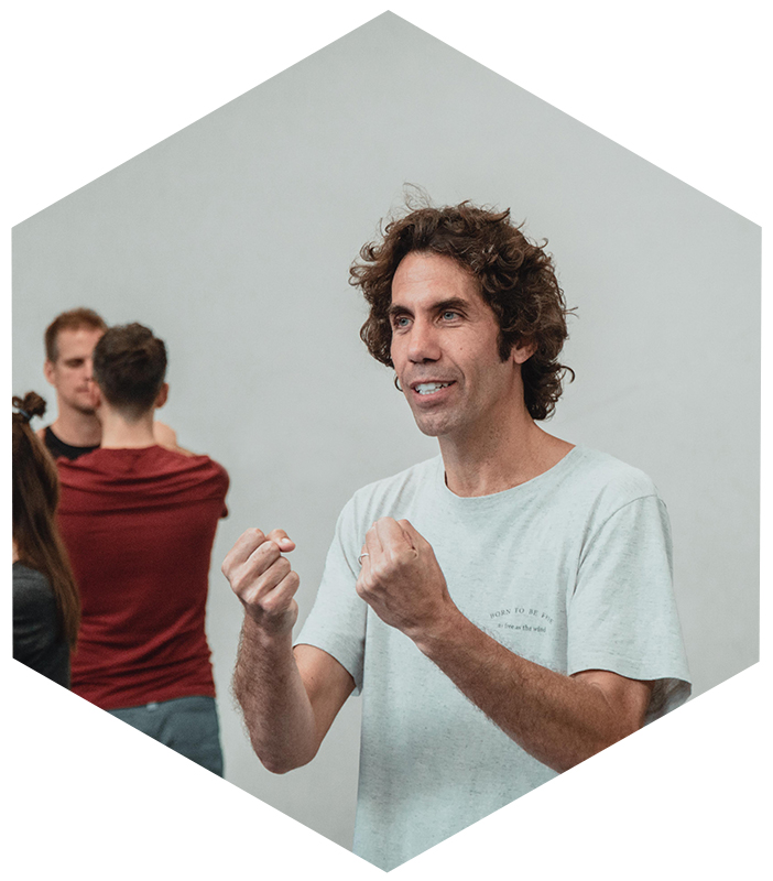 Play-Fight with Bruno Caverna.The state of falling and the Gravity Practice.